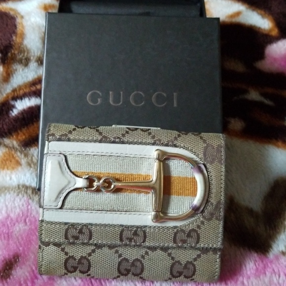 Gucci Handbags - Authentic preloved Gucci wallet